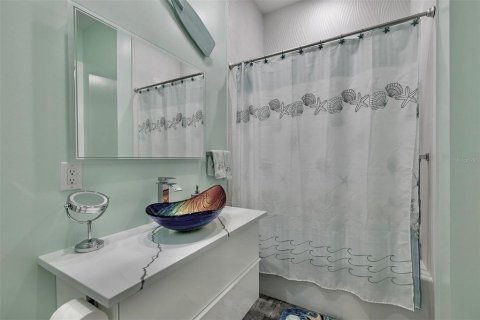 Casa en venta en Palm Coast, Florida, 3 dormitorios, 212 m2 № 848910 - foto 18