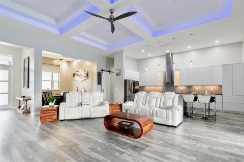 Casa en venta en Palm Coast, Florida, 3 dormitorios, 212 m2 № 848910 - foto 4