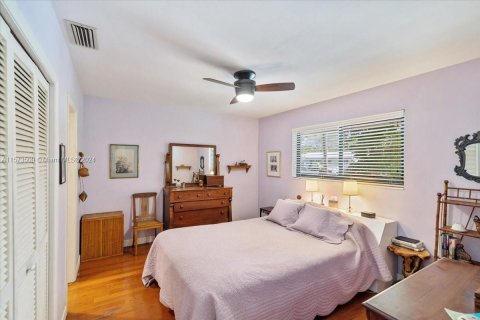 Casa en venta en Miami Lakes, Florida, 3 dormitorios, 110.37 m2 № 1136015 - foto 23