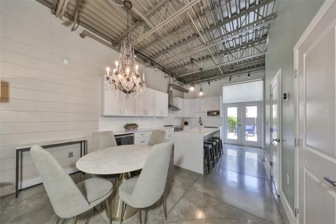 Touwnhouse à vendre à Tampa, Floride: 2 chambres, 132.66 m2 № 1288556 - photo 9