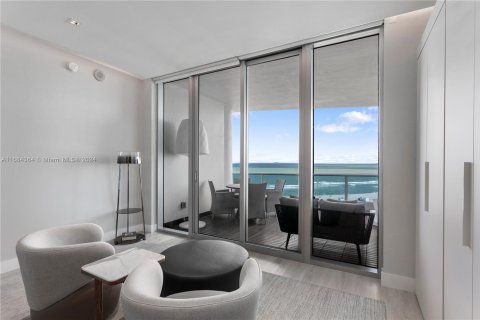 Condo in Miami Beach, Florida, 3 bedrooms  № 1430049 - photo 14