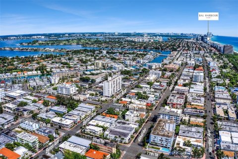 Propiedad comercial en venta en Miami Beach, Florida № 1358571 - foto 6