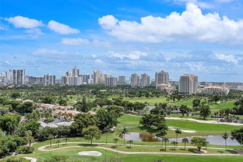 Condo in Aventura, Florida, 2 bedrooms  № 1231651 - photo 3