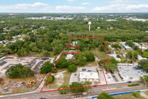 Propiedad comercial en venta en Sarasota, Florida, 437.94 m2 № 1244735 - foto 1