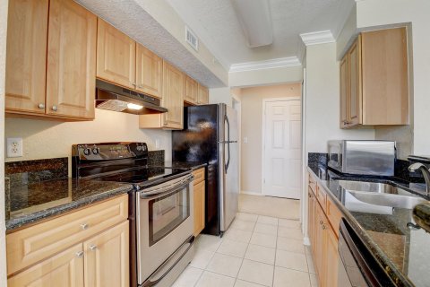 Condo in Delray Beach, Florida, 1 bedroom  № 1160021 - photo 26