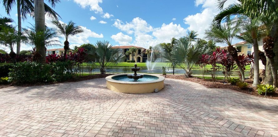 Condo in Delray Beach, Florida, 1 bedroom  № 1160021