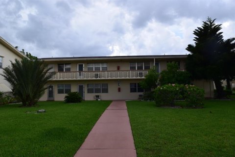 Copropriété à vendre à West Palm Beach, Floride: 2 chambres, 74.14 m2 № 614876 - photo 10