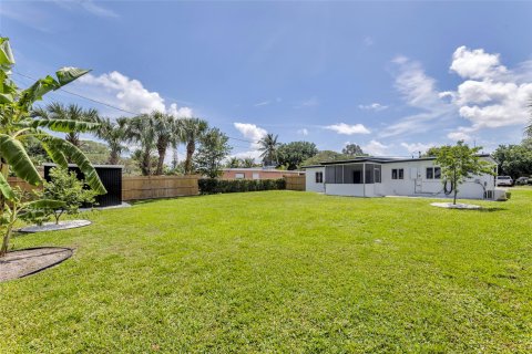 Villa ou maison à vendre à North Palm Beach, Floride: 3 chambres, 107.77 m2 № 1079491 - photo 29