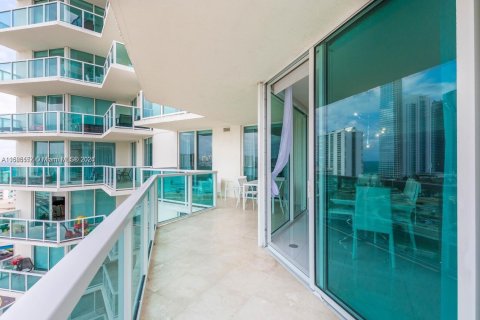Copropriété à vendre à Sunny Isles Beach, Floride: 3 chambres, 135.45 m2 № 1171615 - photo 23