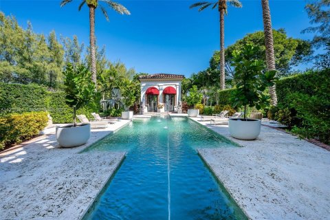 Villa ou maison à vendre à Coral Gables, Floride: 7 chambres, 1129.6 m2 № 435891 - photo 20