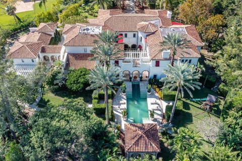 Villa ou maison à vendre à Coral Gables, Floride: 7 chambres, 1129.6 m2 № 435891 - photo 1