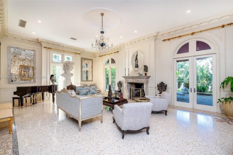 Casa en venta en Coral Gables, Florida, 7 dormitorios, 1129.6 m2 № 435891 - foto 7