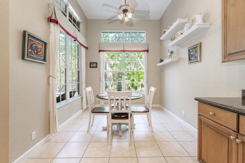 House in Jupiter, Florida 4 bedrooms, 226.68 sq.m. № 1189583 - photo 16