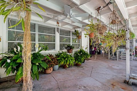 House in Fort Lauderdale, Florida 3 bedrooms, 178.74 sq.m. № 1189631 - photo 5