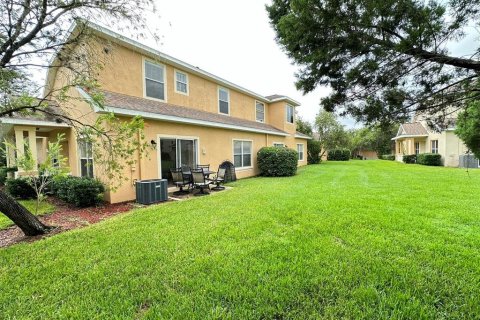 Townhouse in Tampa, Florida 3 bedrooms, 155.15 sq.m. № 1370321 - photo 12