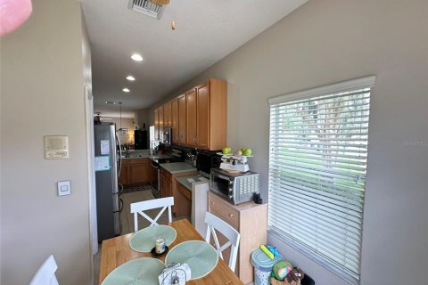 Townhouse in Tampa, Florida 3 bedrooms, 155.15 sq.m. № 1370321 - photo 19