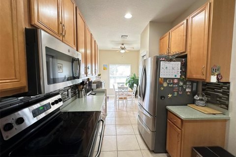 Touwnhouse à vendre à Tampa, Floride: 3 chambres, 155.15 m2 № 1370321 - photo 17