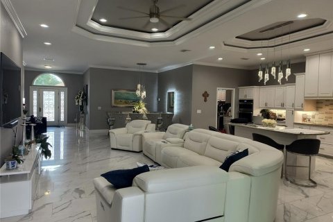 Villa ou maison à vendre à Tampa, Floride: 3 chambres, 218.69 m2 № 1370303 - photo 3