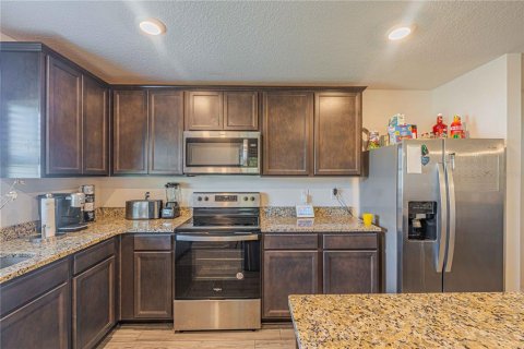 Adosado en venta en Tavares, Florida, 3 dormitorios, 160.81 m2 № 1370319 - foto 6