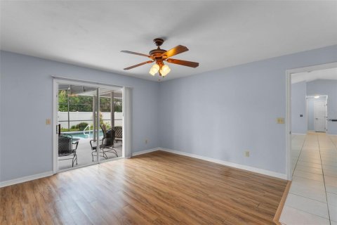 Casa en venta en Edgewater, Florida, 3 dormitorios, 160.26 m2 № 1198538 - foto 24