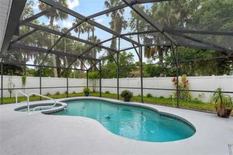 House in Edgewater, Florida 3 bedrooms, 160.26 sq.m. № 1198538 - photo 8