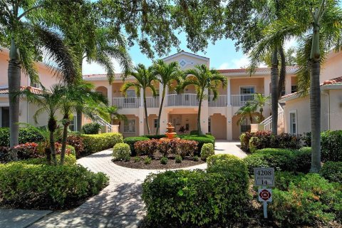 Copropriété à vendre à Sarasota, Floride: 2 chambres, 106.56 m2 № 1386521 - photo 1