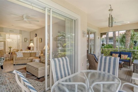 Copropriété à vendre à Sarasota, Floride: 2 chambres, 106.56 m2 № 1386521 - photo 12