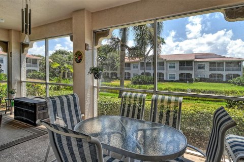 Copropriété à vendre à Sarasota, Floride: 2 chambres, 106.56 m2 № 1386521 - photo 6