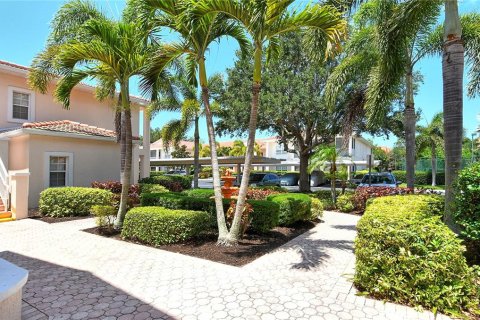 Condominio en venta en Sarasota, Florida, 2 dormitorios, 106.56 m2 № 1386521 - foto 8