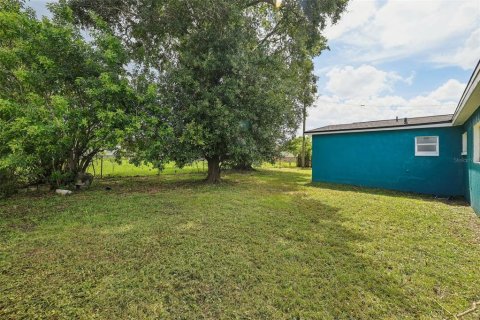 House in Cocoa, Florida 3 bedrooms, 130.99 sq.m. № 1386610 - photo 9