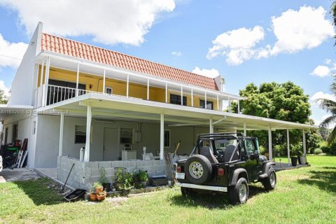 Villa ou maison à vendre à Miramar, Floride: 3 chambres, 321.35 m2 № 1294306 - photo 7