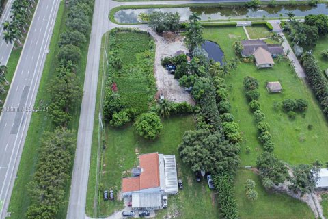 Villa ou maison à vendre à Miramar, Floride: 3 chambres, 321.35 m2 № 1294306 - photo 16