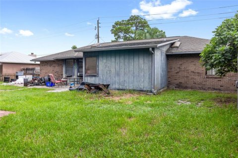 House in PORT ST. JOHN in Cocoa, Florida 3 bedrooms, 115.85 sq.m. № 1274484 - photo 27