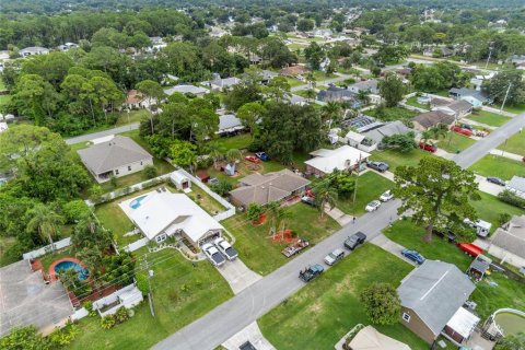 House in PORT ST. JOHN in Cocoa, Florida 3 bedrooms, 115.85 sq.m. № 1274484 - photo 30