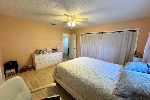 Casa en venta en Tamarac, Florida, 3 dormitorios, 167.97 m2 № 1135097 - foto 16