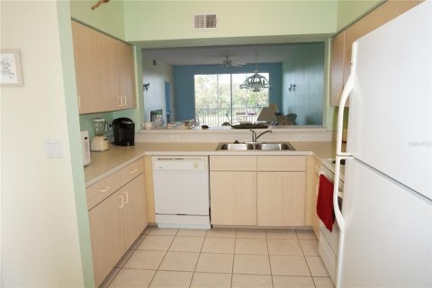 Condo in Punta Gorda, Florida, 2 bedrooms  № 848986 - photo 13