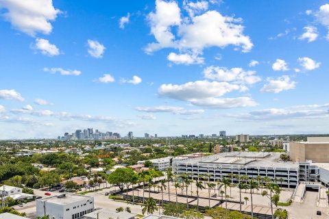 Condo in Fort Lauderdale, Florida, 3 bedrooms  № 1118148 - photo 21