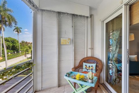 Condominio en venta en Hallandale Beach, Florida, 1 dormitorio, 78.97 m2 № 1221213 - foto 10