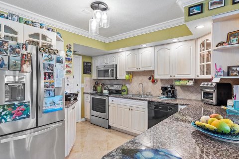 Condominio en venta en Hallandale Beach, Florida, 1 dormitorio, 78.97 m2 № 1221213 - foto 28
