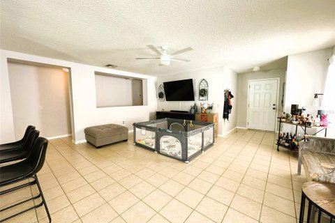 Купить виллу или дом в Киссимми, Флорида 5 комнат, 155.24м2, № 1089461 - фото 3