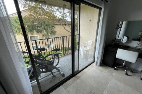 Condominio en venta en Coral Springs, Florida, 3 dormitorios, 118.26 m2 № 1098791 - foto 8