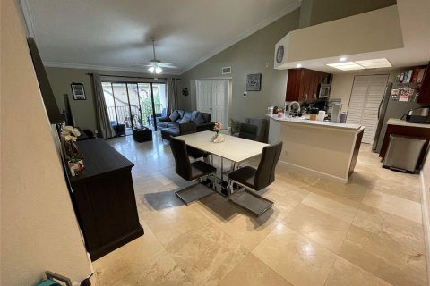 Copropriété à vendre à Coral Springs, Floride: 3 chambres, 118.26 m2 № 1098791 - photo 21