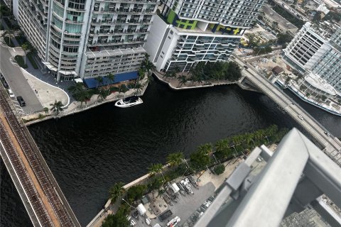 Condo in Miami, Florida, 2 bedrooms  № 1406183 - photo 21