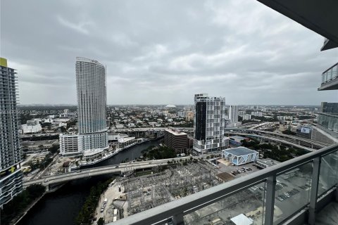 Condo in Miami, Florida, 2 bedrooms  № 1406183 - photo 24