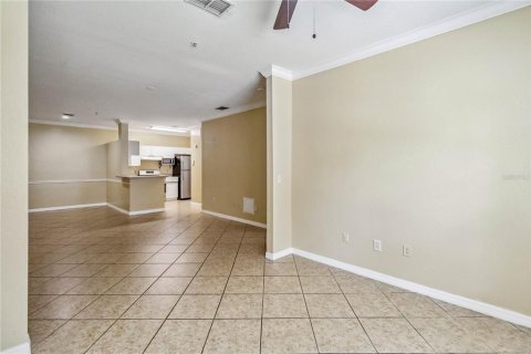 Condo in Orlando, Florida, 2 bedrooms  № 1252269 - photo 9