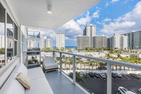 Copropriété à vendre à Fort Lauderdale, Floride: 2 chambres, 104.05 m2 № 1092347 - photo 13