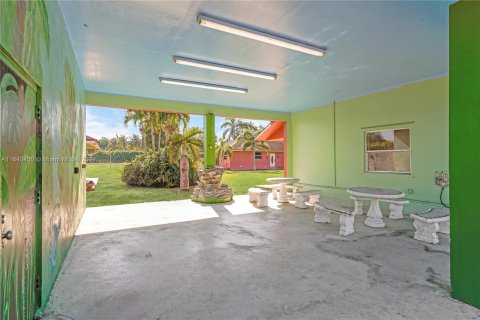 Villa ou maison à vendre à Miami, Floride: 4 chambres, 204.2 m2 № 1316279 - photo 15