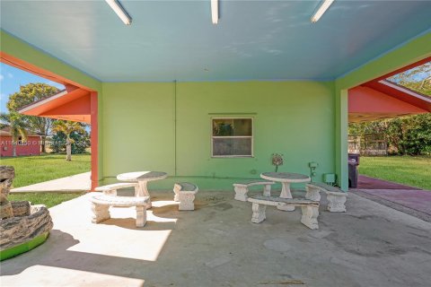 Casa en venta en Miami, Florida, 4 dormitorios, 204.2 m2 № 1316279 - foto 16