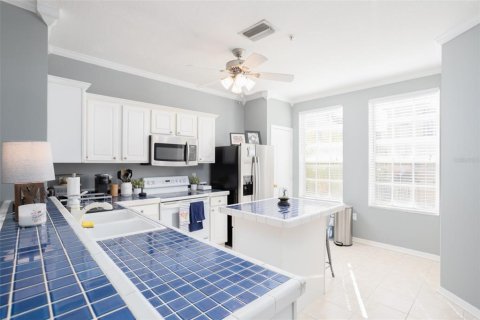 Townhouse in Tampa, Florida 3 bedrooms, 171.31 sq.m. № 823761 - photo 14
