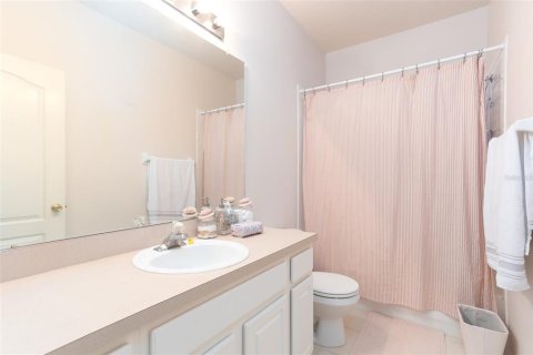Townhouse in Tampa, Florida 3 bedrooms, 171.31 sq.m. № 823761 - photo 23